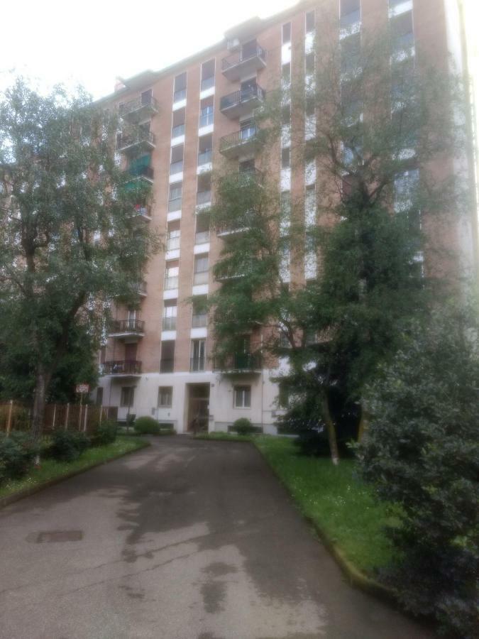 Milano Easy Apartment Сан Донато Миланезе Екстериор снимка